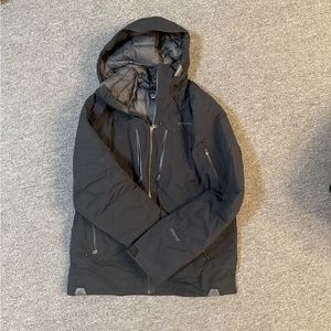 Patagonia Men’s Ski Snowboard Goretex Jacket M
